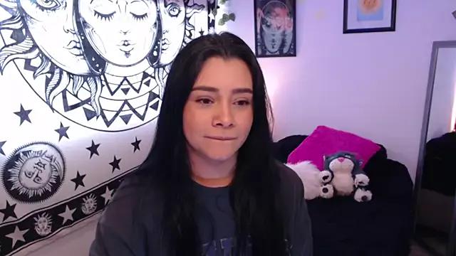 MarilynWhite_ from StripChat is Freechat