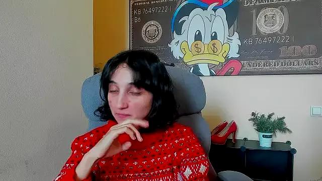 Marri-Stella from StripChat is Freechat