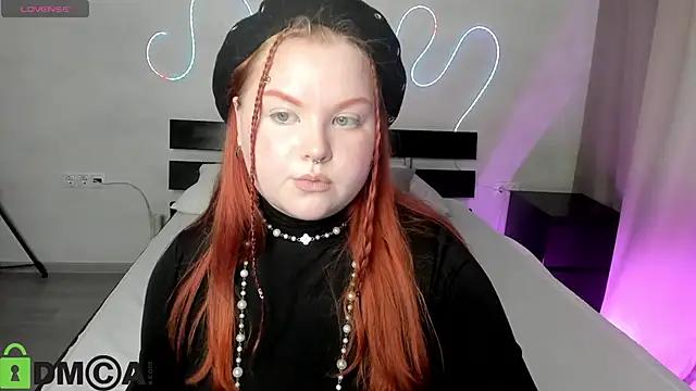 Mary__L0ve from StripChat is Freechat