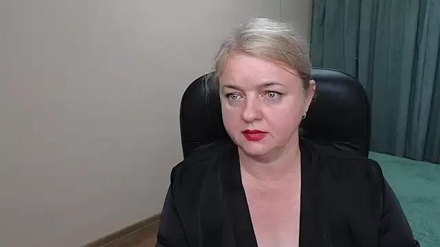 Mary_Mist from StripChat is Freechat