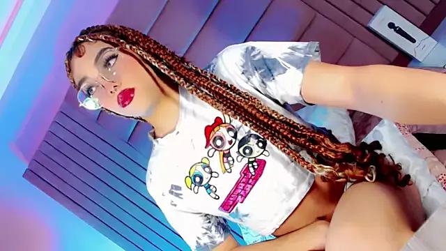 Mad beauty - checkout our excited streamers as they tease to their beloved melodies and slowly squirt for enjoyment to appease your wildest wishes.