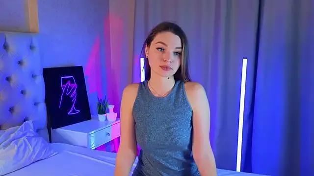 Mad beauty - checkout our excited streamers as they tease to their beloved melodies and slowly squirt for enjoyment to appease your wildest wishes.