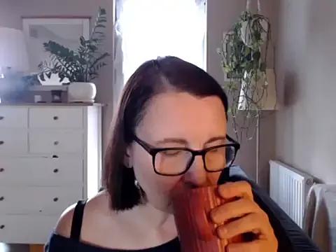 MaryHoney5 from StripChat is Freechat