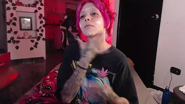 Mad beauty - checkout our excited streamers as they tease to their beloved melodies and slowly squirt for enjoyment to appease your wildest wishes.