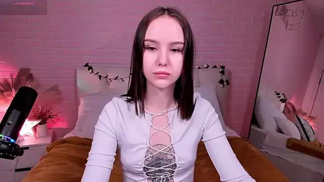 Mad beauty - checkout our excited streamers as they tease to their beloved melodies and slowly squirt for enjoyment to appease your wildest wishes.