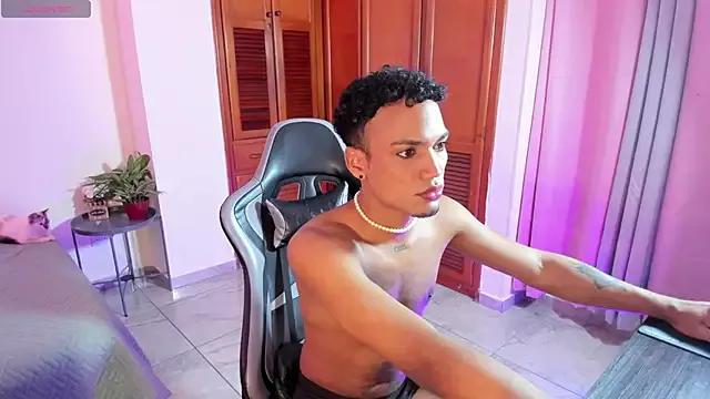mateonick40 from StripChat is Freechat