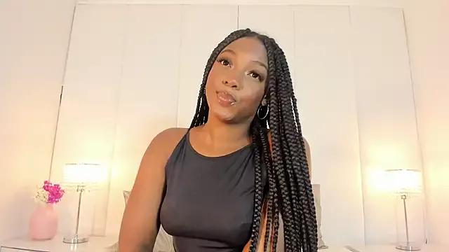 MayaaCardenas from StripChat is Freechat