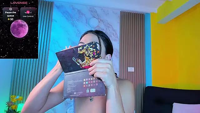 Mad beauty - checkout our excited streamers as they tease to their beloved melodies and slowly squirt for enjoyment to appease your wildest wishes.