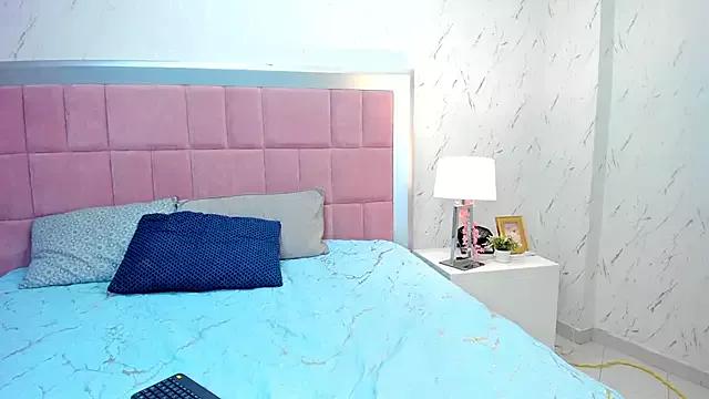 Megan_clark_7 from StripChat is Freechat