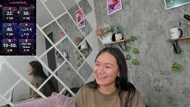 Mad beauty - checkout our excited streamers as they tease to their beloved melodies and slowly squirt for enjoyment to appease your wildest wishes.