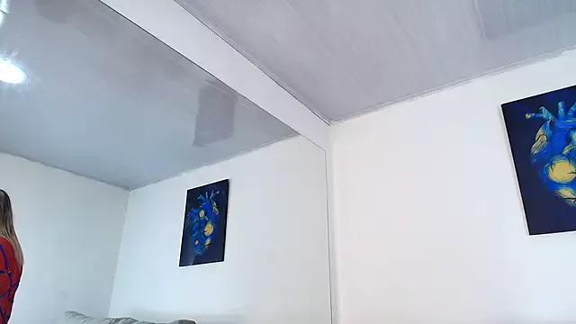 Mad beauty - checkout our excited streamers as they tease to their beloved melodies and slowly squirt for enjoyment to appease your wildest wishes.