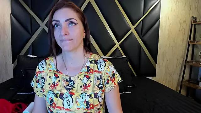 Mad beauty - checkout our excited streamers as they tease to their beloved melodies and slowly squirt for enjoyment to appease your wildest wishes.