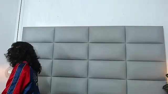 meghandvl from StripChat is Freechat