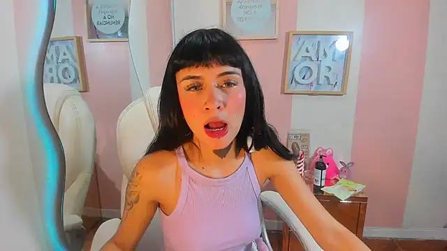 Mad beauty - checkout our excited streamers as they tease to their beloved melodies and slowly squirt for enjoyment to appease your wildest wishes.