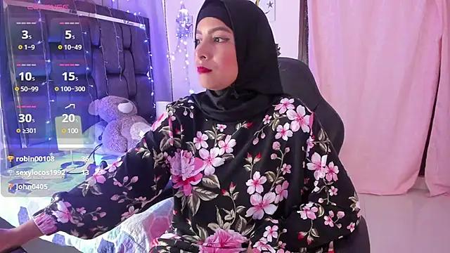 MELISSAMASSUU from StripChat is Freechat
