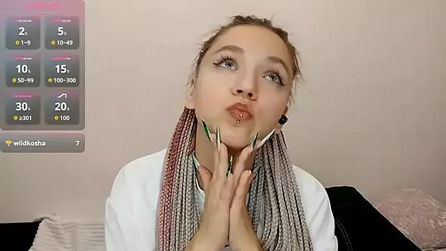 Mad beauty - checkout our excited streamers as they tease to their beloved melodies and slowly squirt for enjoyment to appease your wildest wishes.