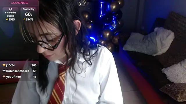 Mad beauty - checkout our excited streamers as they tease to their beloved melodies and slowly squirt for enjoyment to appease your wildest wishes.