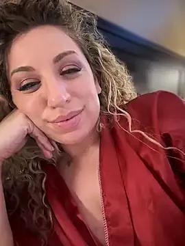 Photos of miamellycious from StripChat is Freechat