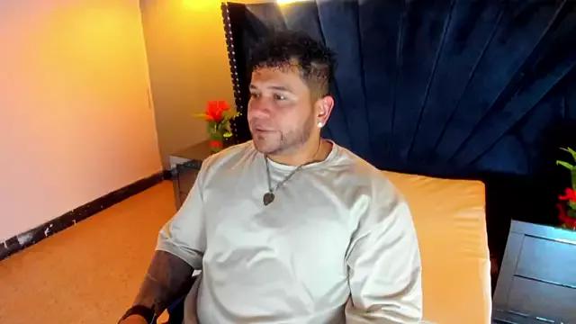 michael_hill1 from StripChat is Freechat