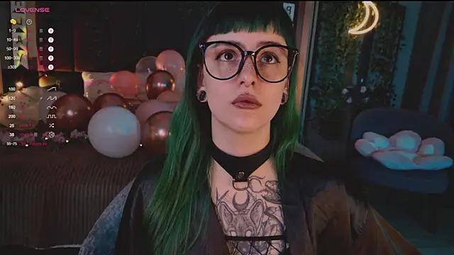 Mad beauty - checkout our excited streamers as they tease to their beloved melodies and slowly squirt for enjoyment to appease your wildest wishes.