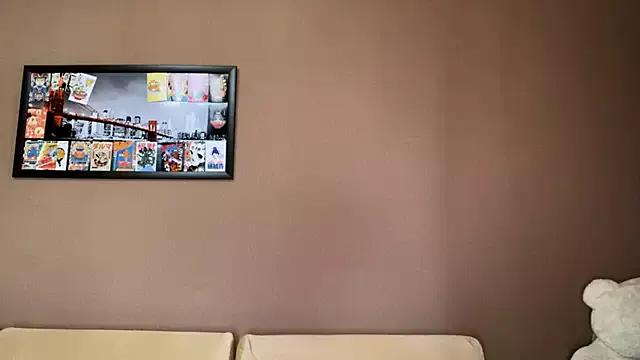 Mad beauty - checkout our excited streamers as they tease to their beloved melodies and slowly squirt for enjoyment to appease your wildest wishes.