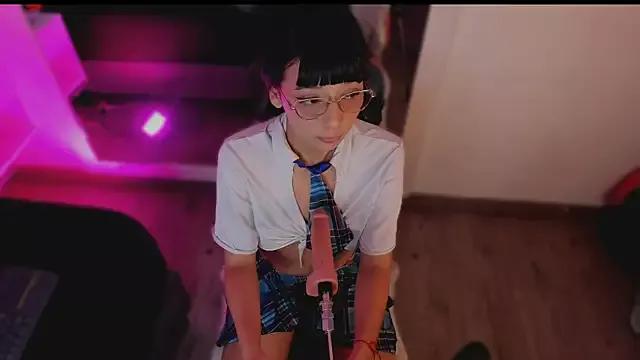 Mad beauty - checkout our excited streamers as they tease to their beloved melodies and slowly squirt for enjoyment to appease your wildest wishes.