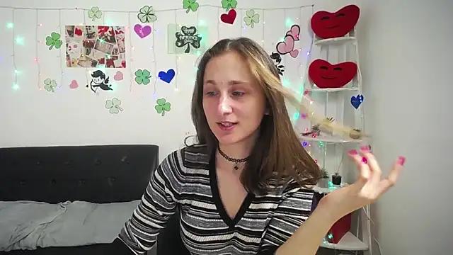 Mad beauty - checkout our excited streamers as they tease to their beloved melodies and slowly squirt for enjoyment to appease your wildest wishes.