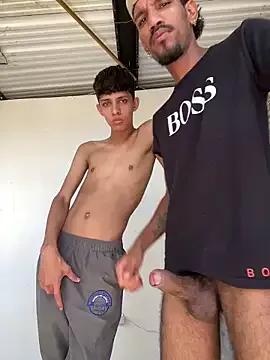 Miguel_bigcock from StripChat is Freechat