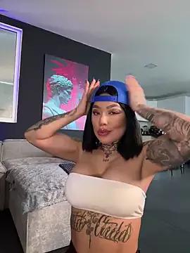 Mad beauty - checkout our excited streamers as they tease to their beloved melodies and slowly squirt for enjoyment to appease your wildest wishes.