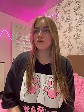 Milana_mil from StripChat is Freechat