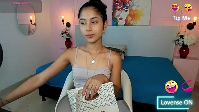 Mad beauty - checkout our excited streamers as they tease to their beloved melodies and slowly squirt for enjoyment to appease your wildest wishes.