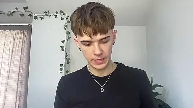 Milk_Guy from StripChat is Freechat