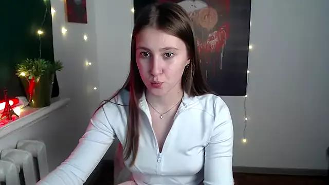 Milka_kamila from StripChat is Freechat