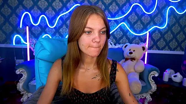Mad beauty - checkout our excited streamers as they tease to their beloved melodies and slowly squirt for enjoyment to appease your wildest wishes.