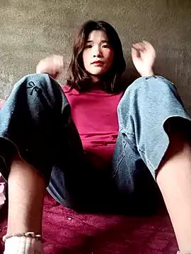 Mina-pusy from StripChat is Freechat