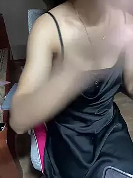 Mina048 from StripChat is Freechat