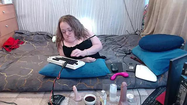 Mad beauty - checkout our excited streamers as they tease to their beloved melodies and slowly squirt for enjoyment to appease your wildest wishes.