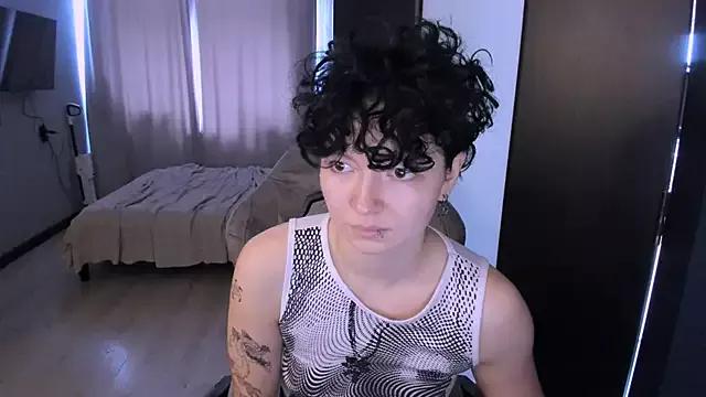 MiraiiTae from StripChat is Freechat