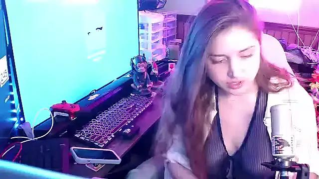 Mad beauty - checkout our excited streamers as they tease to their beloved melodies and slowly squirt for enjoyment to appease your wildest wishes.