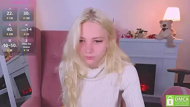 Mad beauty - checkout our excited streamers as they tease to their beloved melodies and slowly squirt for enjoyment to appease your wildest wishes.