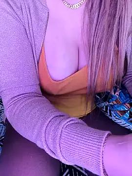 Miss_Afnane_squirt1 from StripChat is Freechat