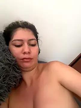 miss_silvia from StripChat is Freechat