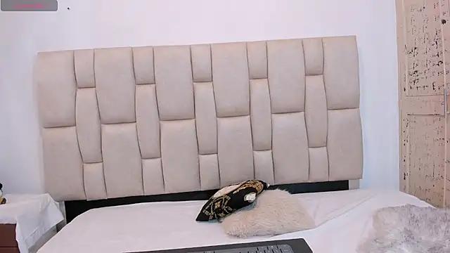 Miss_Teylor webcams show profile image 
