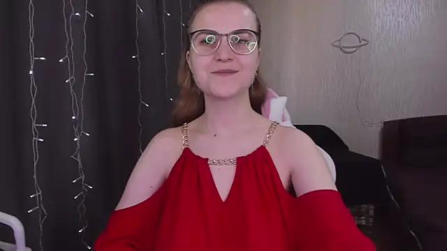 MissBrightShine from StripChat