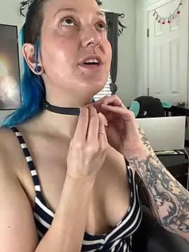 Mad beauty - checkout our excited streamers as they tease to their beloved melodies and slowly squirt for enjoyment to appease your wildest wishes.