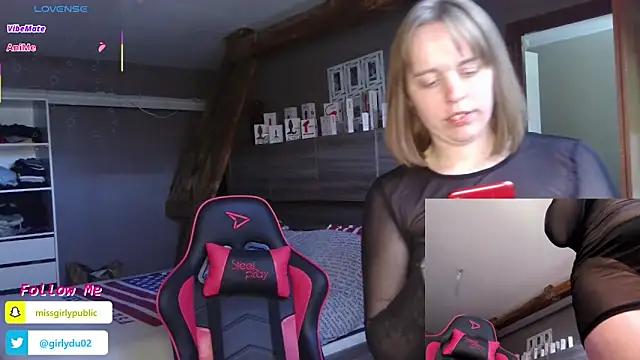 Mad beauty - checkout our excited streamers as they tease to their beloved melodies and slowly squirt for enjoyment to appease your wildest wishes.