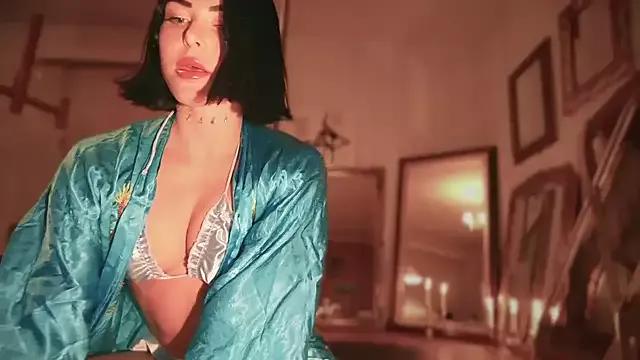 Mad beauty - checkout our excited streamers as they tease to their beloved melodies and slowly squirt for enjoyment to appease your wildest wishes.
