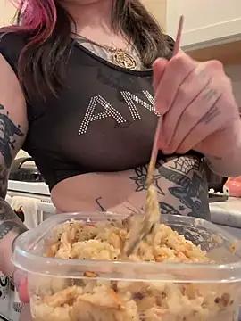 Mad beauty - checkout our excited streamers as they tease to their beloved melodies and slowly squirt for enjoyment to appease your wildest wishes.