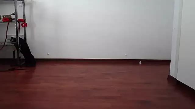 MissSunnyWoman_ from StripChat is Freechat