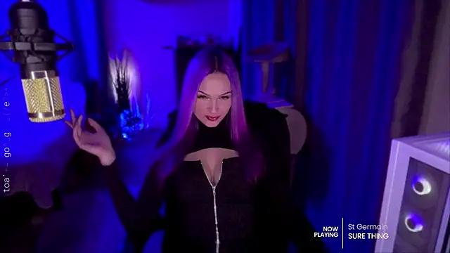 ml_milana from StripChat is Freechat
